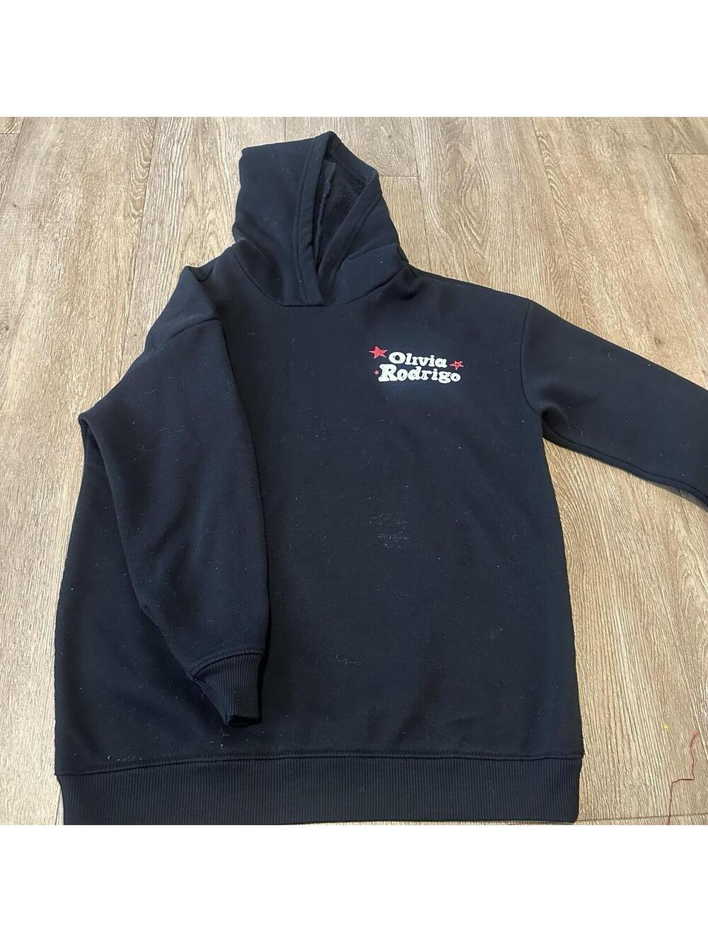 Olivia Rodrigo LS Black Unisex Hoodie (Old Navy) - Size Junior XL (14-16)